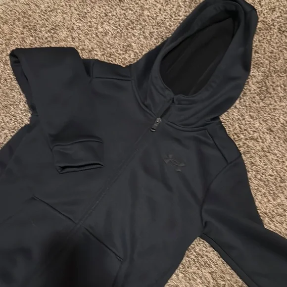 Under Armour Black Hoodie - Picture 3 of 3
